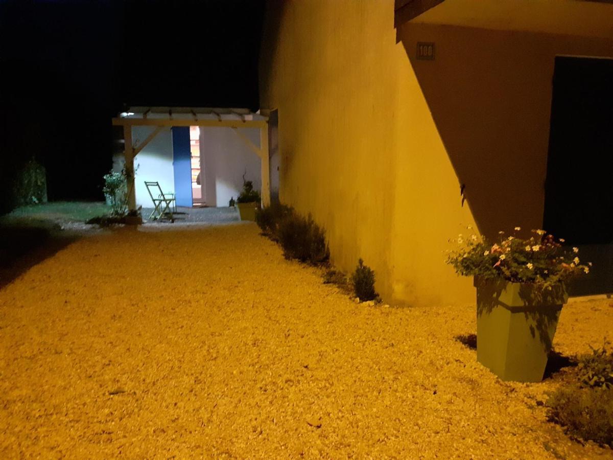 Les Oiseaux Chambre D'Hotes Saint-Florent-sur-Cher Exteriér fotografie
